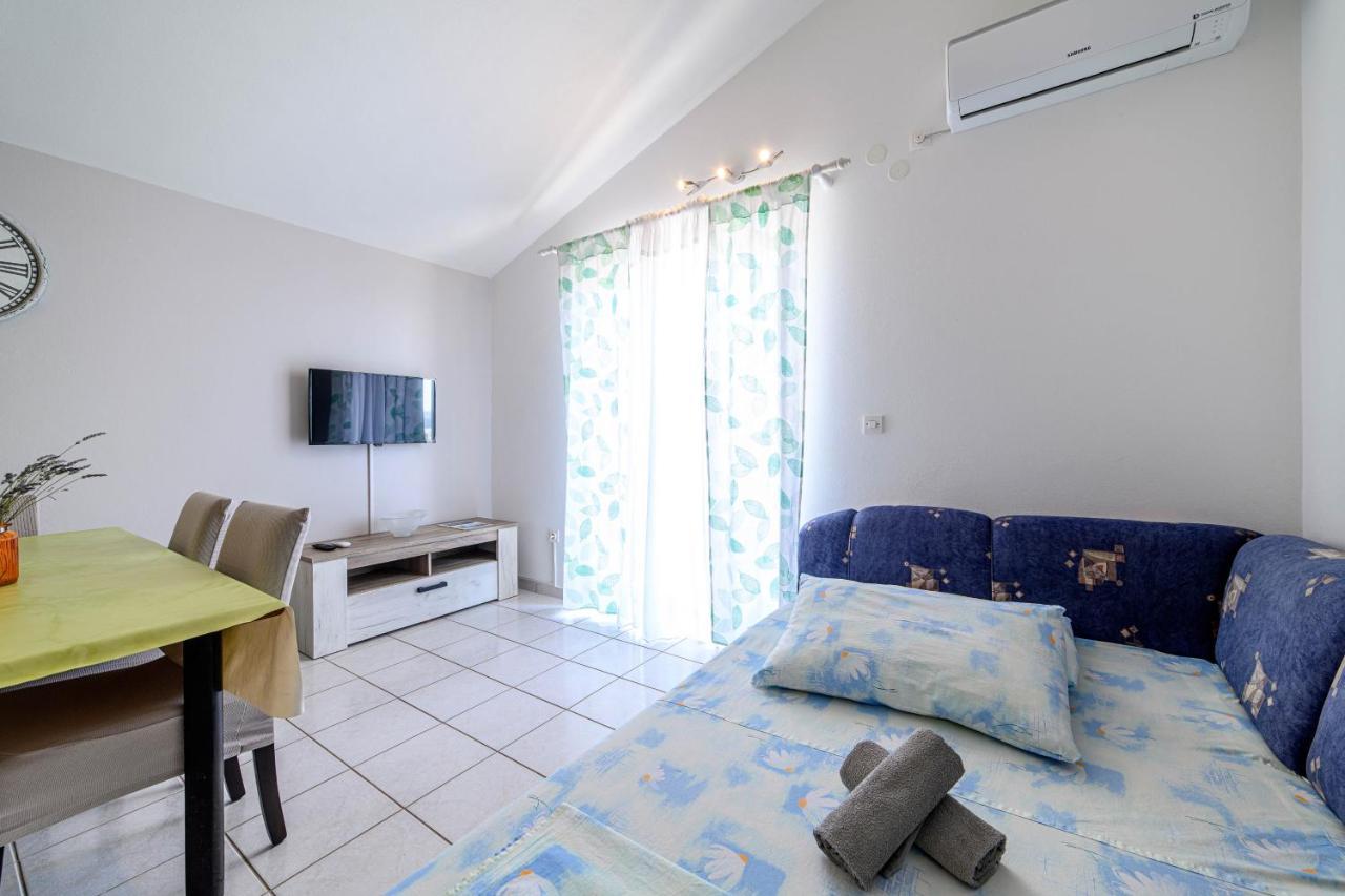 Apartman Maslina シベニク エクステリア 写真